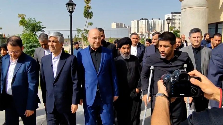 افتتاح فدراسیون کشتی ایران با حضور قالیباف