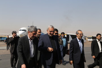 گزارش تصویری سفر وزیر بهداشت درمان و آموزش پزشکی به استان فارس  - عکس : دریافتی