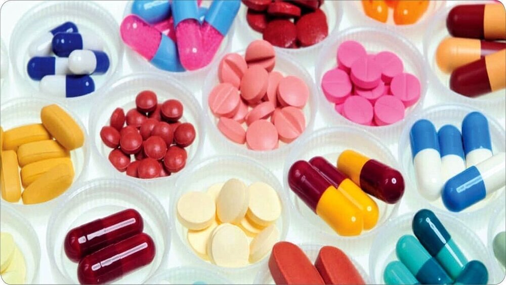 تجویز داروهای خارج از فهرست رسمی دارویی ایران تخلف است