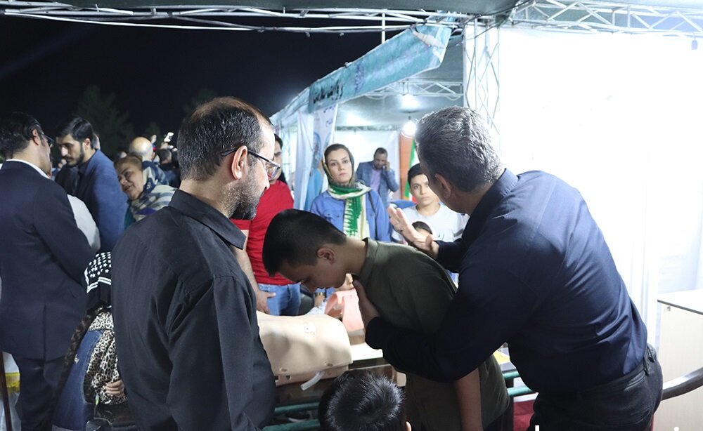 افتتاح نمایشگاه" روایت پیشرفت" در کرمان + تصاویر