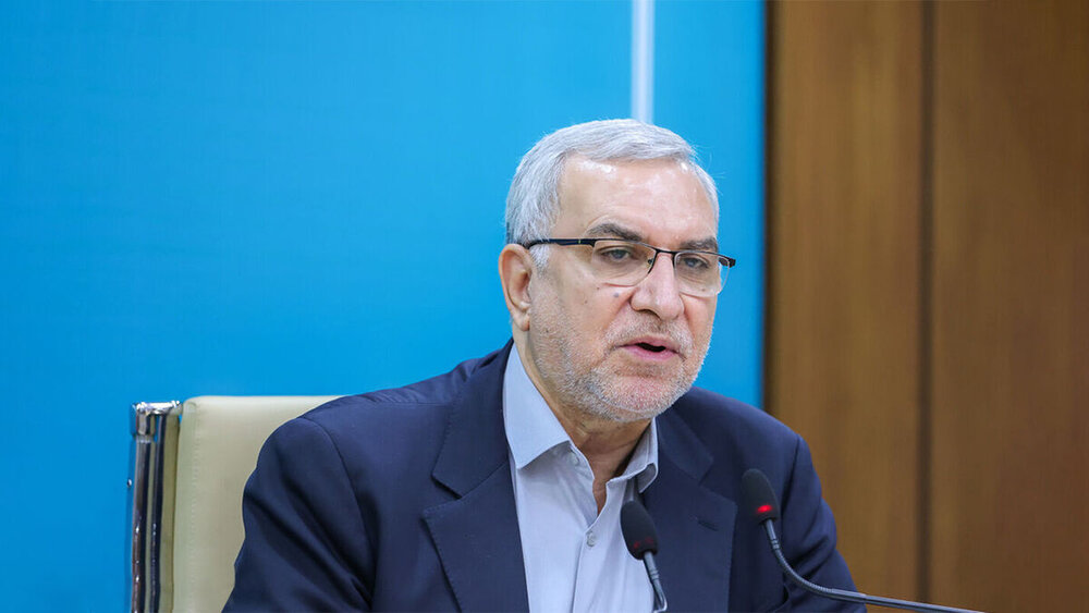 وزیر بهداشت در خانه ملت