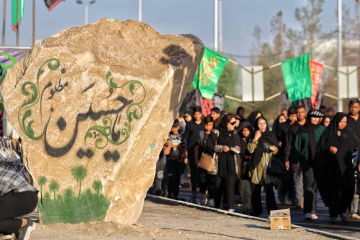 هماهنگی گسترده وزارت راه برای خدمت‌رسانی به زائران / راه آهن در خدمت زائران اربعین