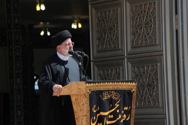 خیزش تمام نهضت‌ها در جامعه بشری به نام عاشورا رقم می‌خورد