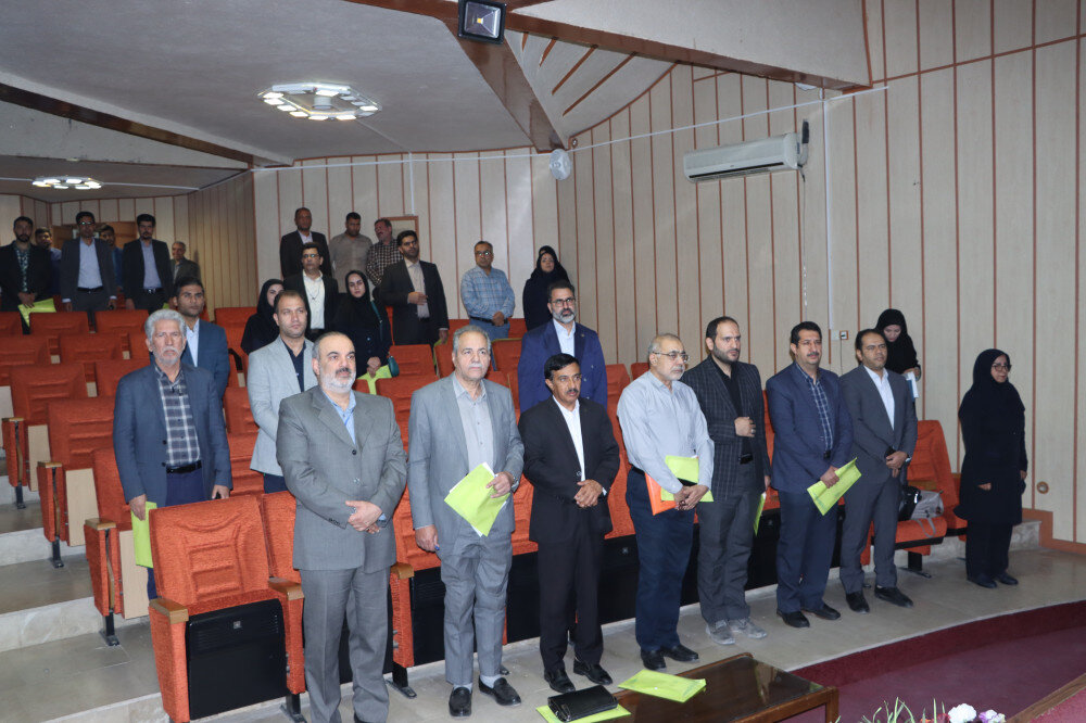 آغاز به کار اولین سمپوزیوم مراکز آموزشی درمانی منطقه ۸ در کرمان