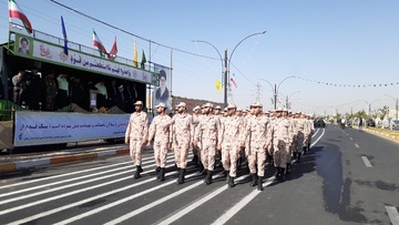 رژه نیروهای مسلح