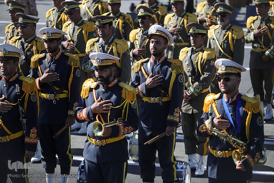 مراسم رژه نیروهای مسلح در مشهد+ عکس