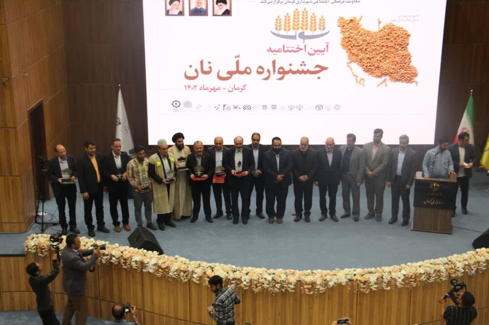 دبیرخانه دائمی جشنواره ملی نان در کرمان خواهد ماند
