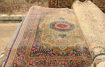 فرش کرمان زیر پای بی توجهی کارگزاری ها