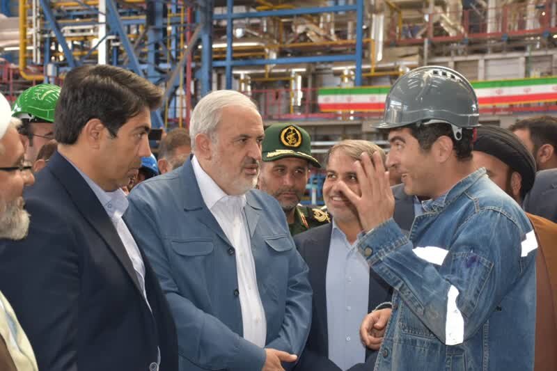دولت، رقیب بخش فولاد نیست