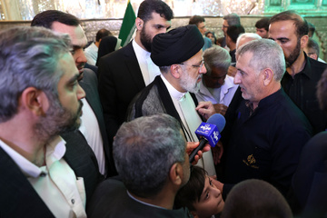 گزارش تصویری: دیدار رییس جمهور محترم با خانواده معظم شهدا و جانبازان حادثه تروریستی شاهچراغ (ع)عکس دریافتی
