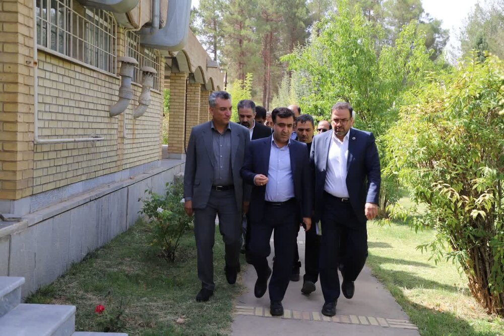 مقطع دکترای تخصصی رشته دامپزشکی حیات وحش در شیراز راه اندازی می شود
