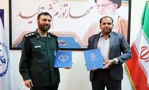 انعقاد تفاهم نامه همکاری جهاد دانشگاهی و بنیاد حفظ آثار و نشر ارزشهای دفاع مقدس کرمان