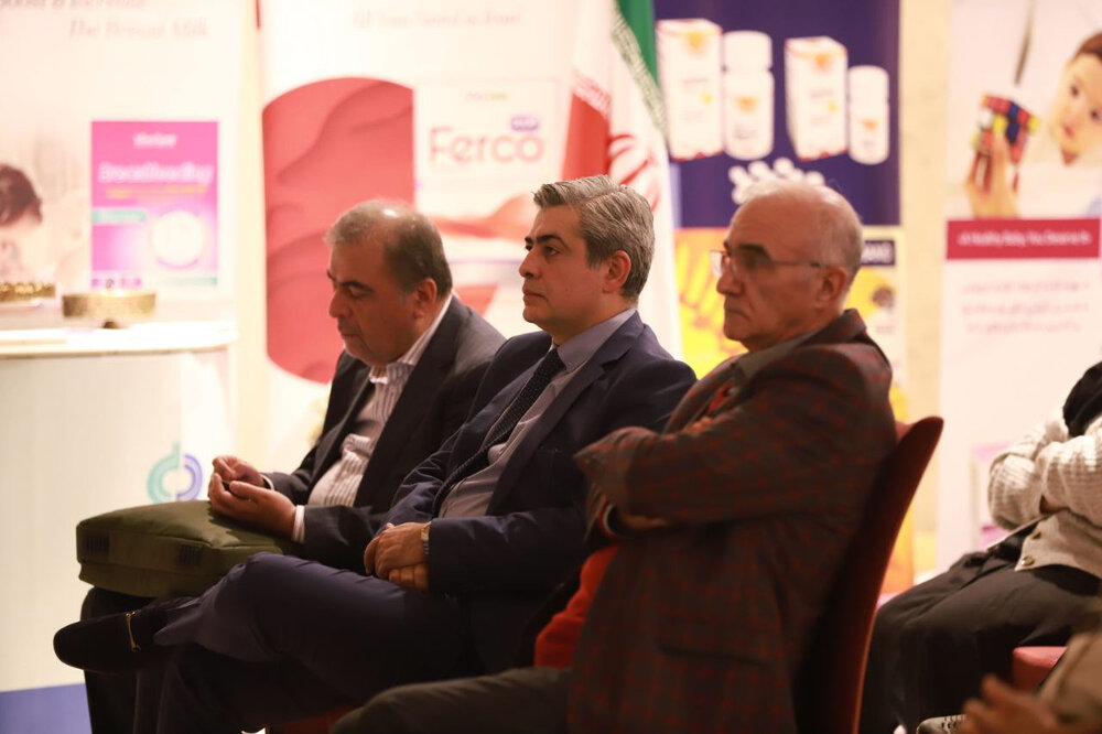 همایش سلامت مادر، جنین و نوزاد در تهران برگزار شد