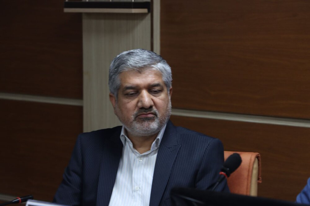 اخبار ضد و نقیض باعث افزایش استرس در جامعه می شود