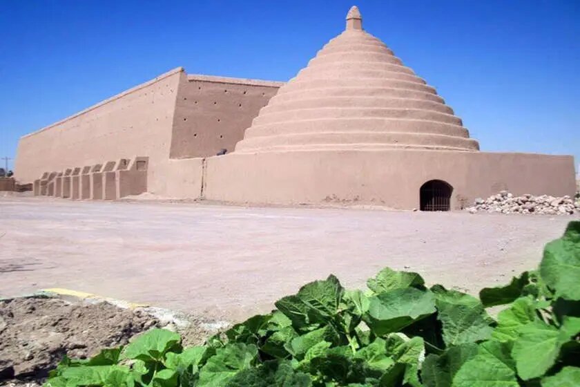 اعطای تسهیلات به فعالان گردشگری و صنایع‌ دستی رفسنجان
