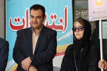 گزارش تصویری// تجمع اعتراضی کادر درمان علوم پزشکی لارستان در پی جنایات رژیم صهیونسیتی در غزه - عکاس: فاطمه سدیدی