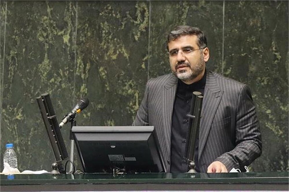 وزیر فرهنگ: بنیاد پویانمایی تاسیس می‌شود/سالانه ۲۰ فیلم ارزشی تولید می‌کنیم