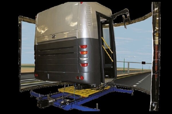 ساخت شبیه‌ساز خودروهای سنگین و سبک برای آموزش مهارت رانندگی