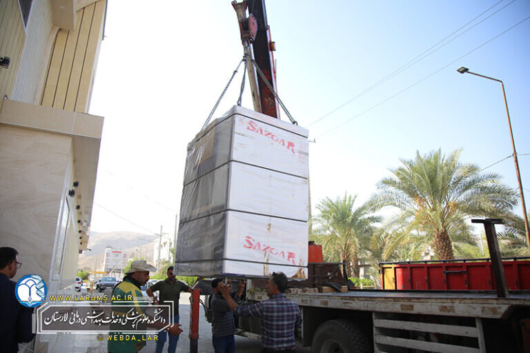 نصب دستگاه اتوکلاو در بیمارستان امام رضا(ع) لار