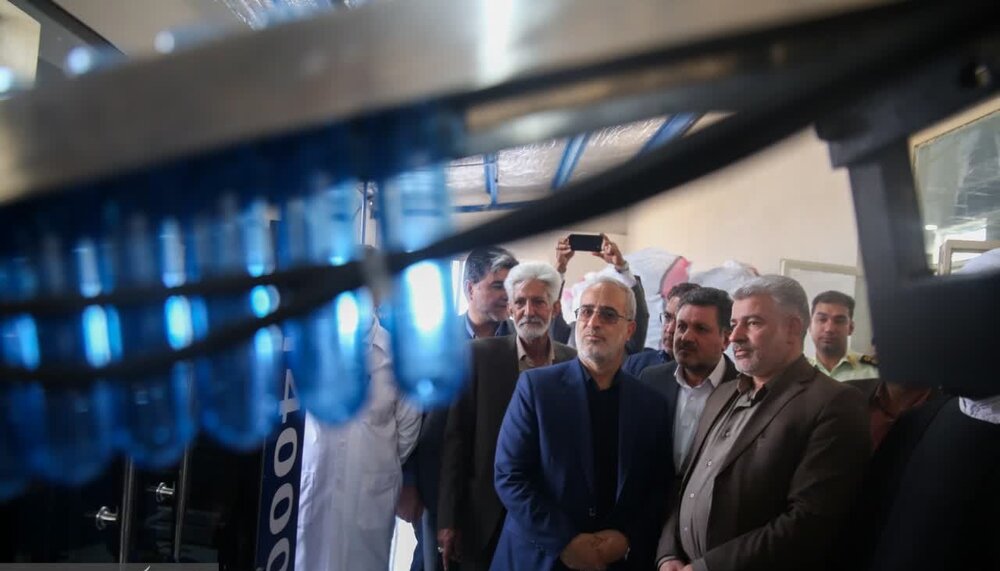 افتتاح کارخانجات تولید آب معدنی و عرقیات گیاهی در راین کرمان