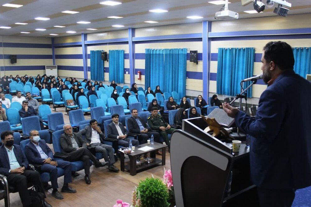 کوتاهی نهادهای کشور در تحقق اهداف جوانی جمعیت