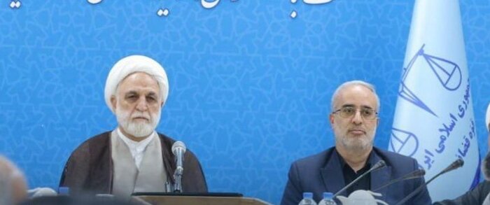 تفویض بیشتر اختیارات به استان کرمان در زمینه رفع موانع تولید
