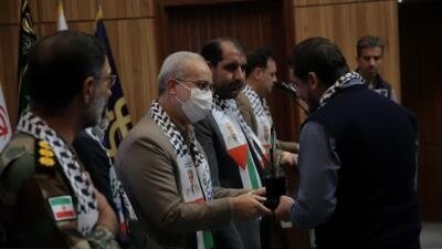 از برگزیدگان رویداد « مظلوم مقتدر» در کرمان تجلیل شد