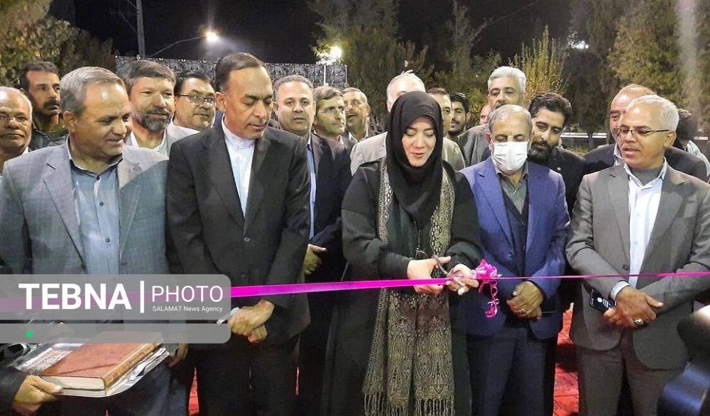 پانزدهمین نمایشگاه سراسری صنایع دستی در سیرجان برپا شد