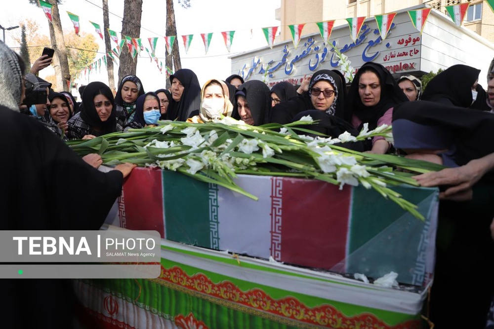 دانشگاه علوم پزشکی شیراز، میزبان پیکر مطهر شهید گمنام