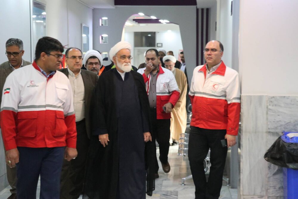 بازدید نماینده ولی فقیه در هلال احمر از مجتمع بهداشتی شهید مغفوری کرمان