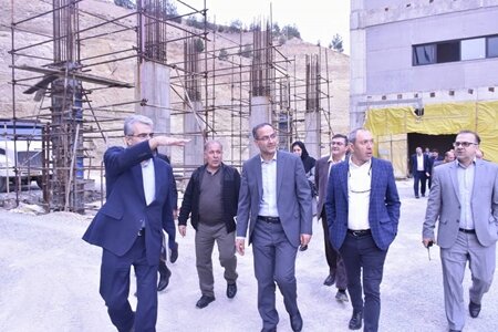 بازدید معاون توسعه مدیریت و منابع وزارت بهداشت از پروژه ملی بیمارستان شریعتی نوین