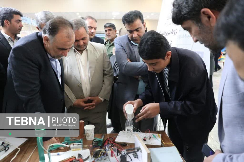 نمایشگاه دستاوردهای پژوهشی سیرجان
