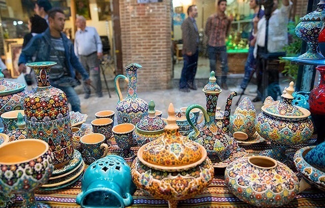 برگزاری دومین جشنواره صنایع‌ دستی بسیج در فارس