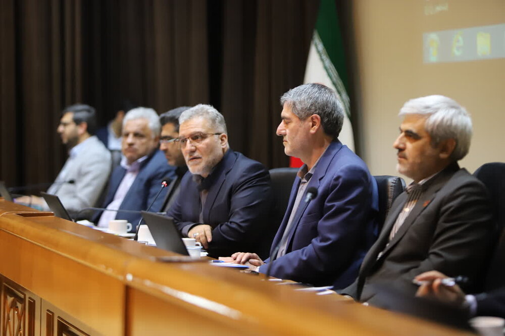 مدیران در بحث حمایت از سرمایه‌گذاری مافوق وظیفه عمل کنند