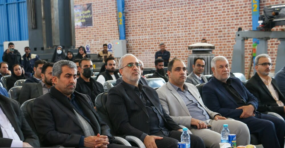 رونمایی از دستگاه جدید حفاری اکتشافی در کرمان