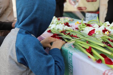 گزارش تصویری تشییع پیکر شهدای گمنام در شیراز