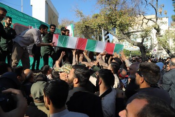 گزارش تصویری تشییع پیکر شهدای گمنام در شیراز