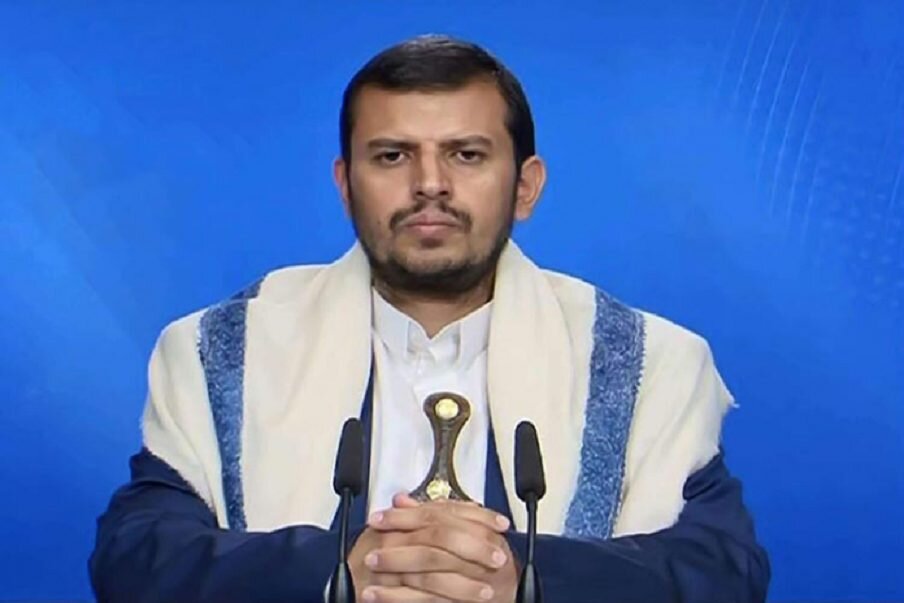 خواهان نبرد مستقیم با آمریکا و اسرائیل هستیم