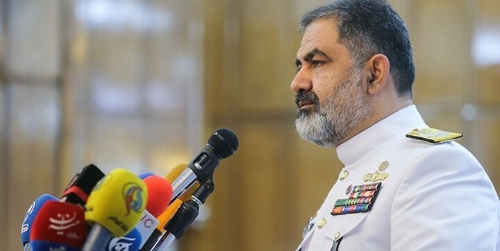 دریادار ایرانی: هواناوهای ارتش به زودی به نیروی دریایی الحاق خواهند شد