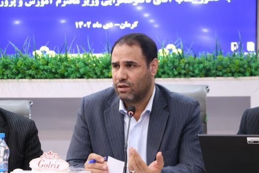 تراکم زیاد کلاس ها در مدارس پیگیری شود
