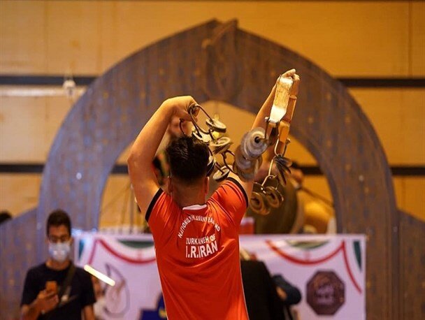 دو برنز حاصل تلاش ورزشکاران زنجانی در مسابقات زورخانه ای قهرمانی کشور