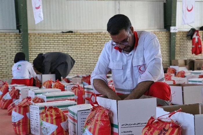 توزیع ۲۰۰ بسته معیشتی در محلات کمبرخوردار هرمزگان در قالب طرح ۲۰۲۰ توزیع ۲۰۰ بسته معیشتی در محلات کمبرخوردار هرمزگان در قالب طرح ۲۰۲۰
