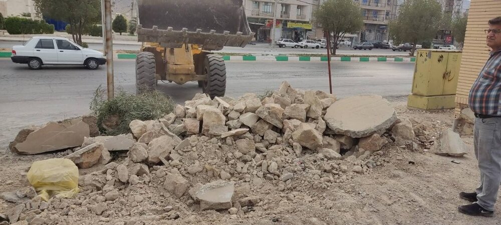 آغاز بهسازی ورودی بیمارستان امام رضا (ع) لارستان