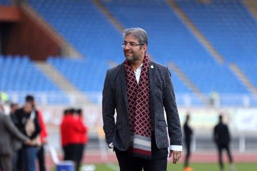 فرهاد حمیداوی، گزینه سرمربیگری صنعت نفت!