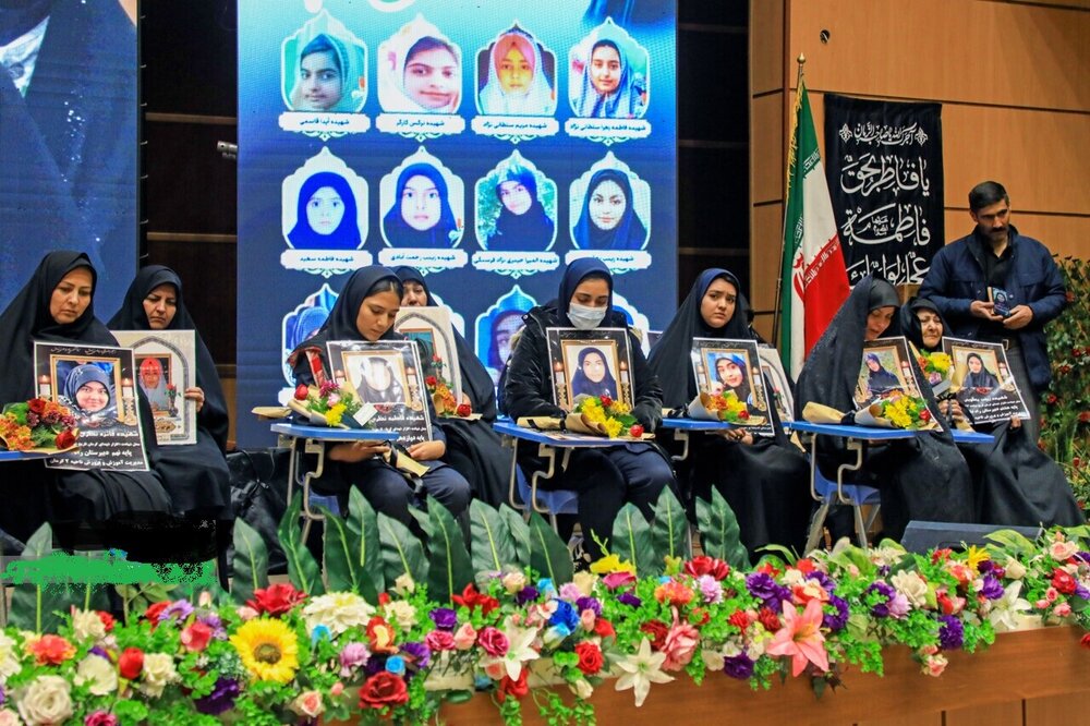 ساخت مدرسه به یاد ۲۳ دانش آموز شهید حادثه کرمان