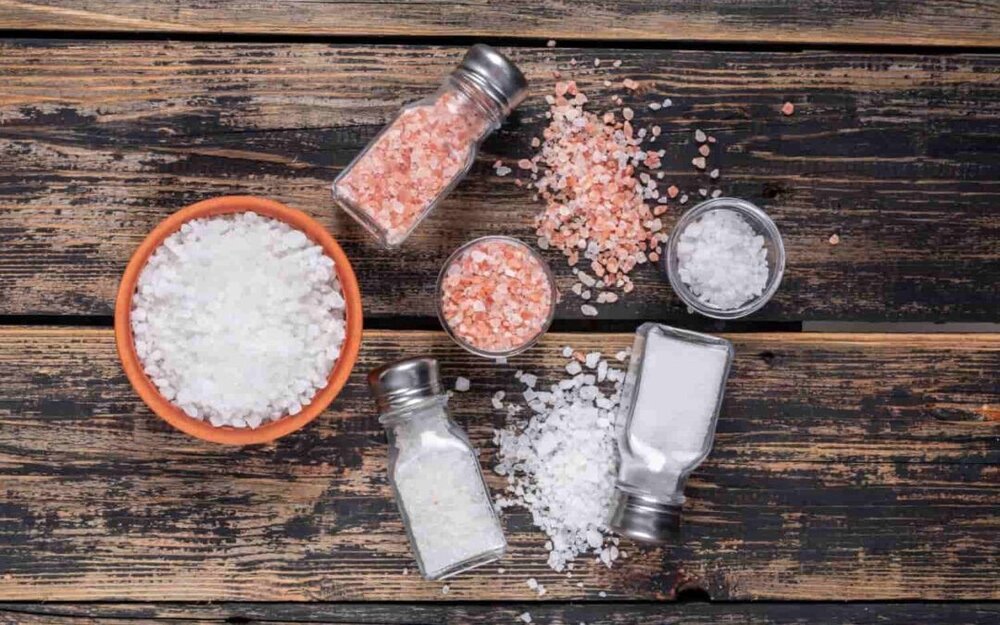 «نمک یددار، نمک دریا و نمکهای رنگی؛ حقایق و تبلیغات کاذب» «نمک یددار، نمک دریا و نمکهای رنگی؛ حقایق و تبلیغات کاذب»