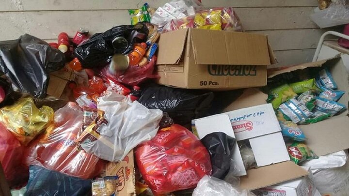 کشف ۱۵ هزار بسته خوراکی فاسد در سنندج
