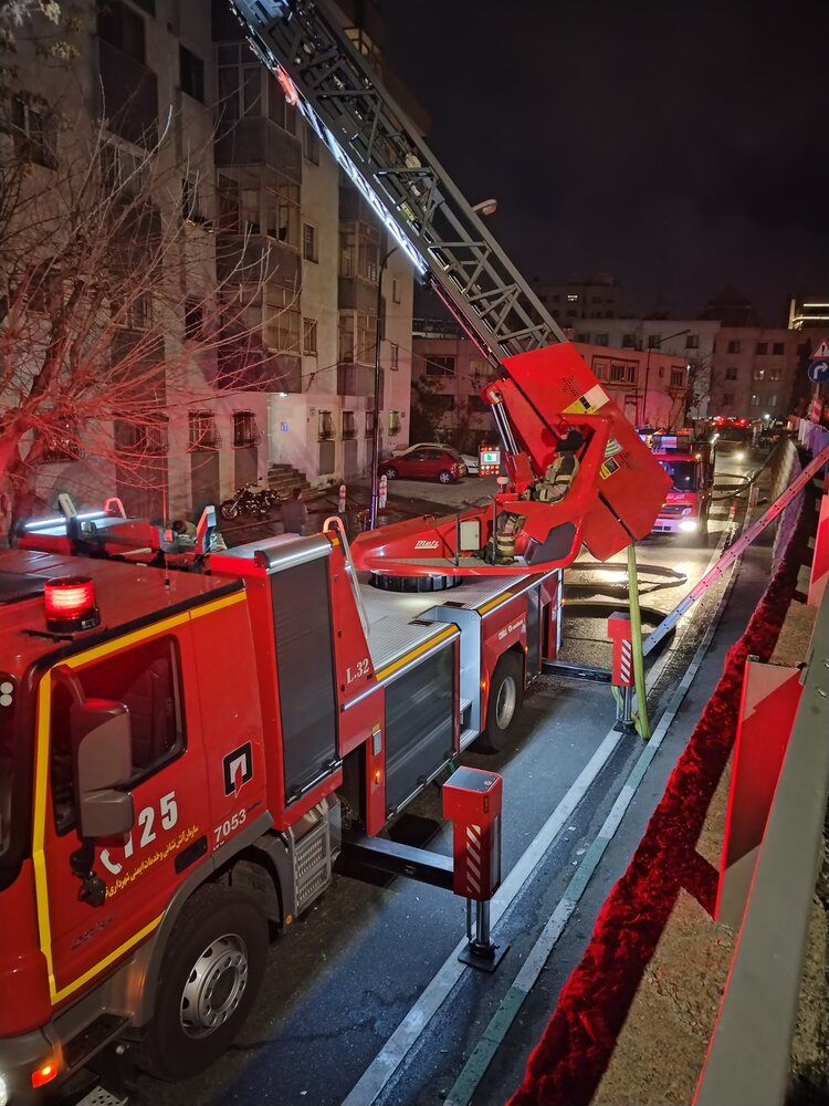 بیمارستان گاندی تهران آتش گرفت