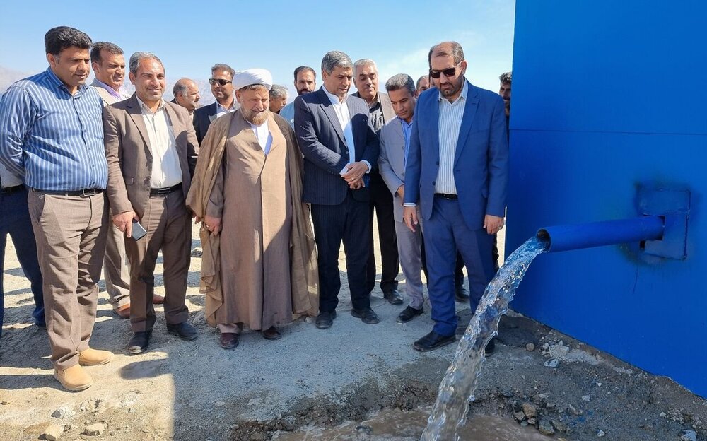 بهره مندی یک هزار و ۲۰۰ شهروند جیرفتی از آب شرب سالم