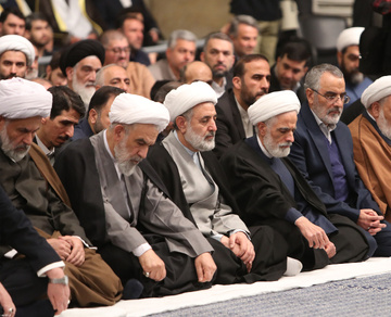 دیدار مسئولان نظام وسفرای کشورهای اسلامی با رهبر انقلاب